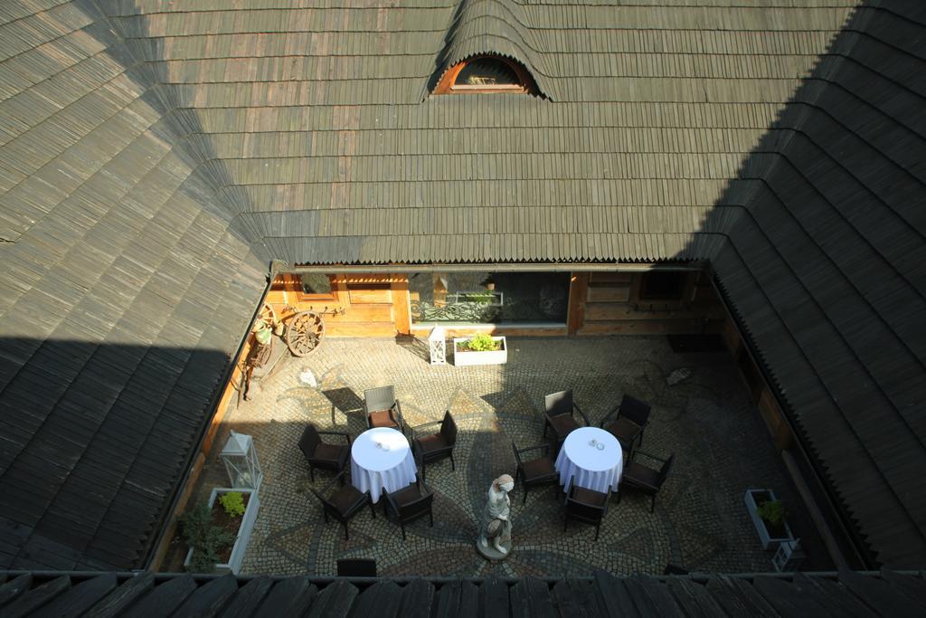 Hotel Zornica Poczesna Экстерьер фото
