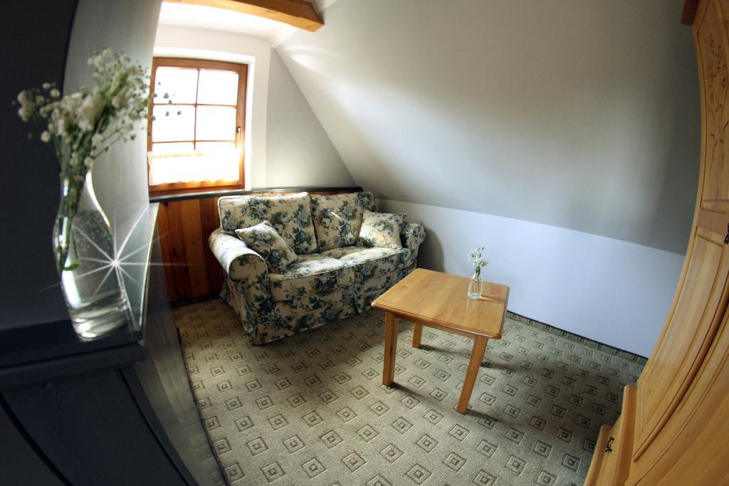 Hotel Zornica Poczesna Экстерьер фото