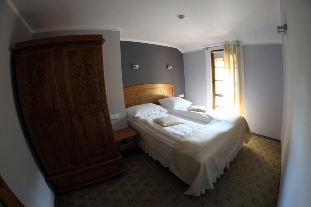 Hotel Zornica Poczesna Номер фото