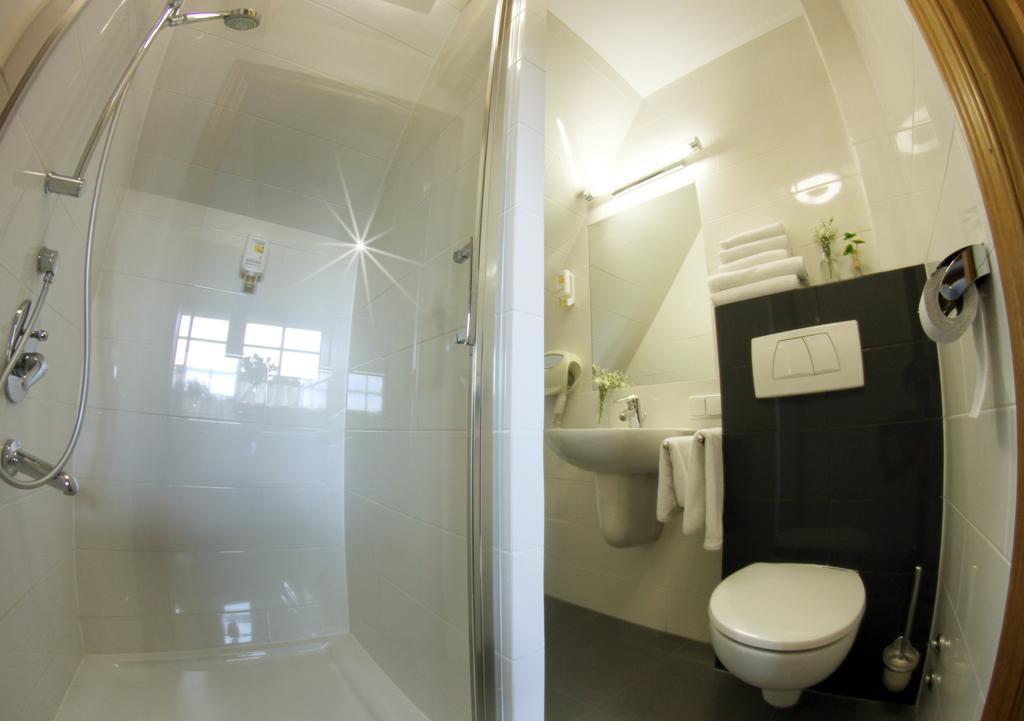Hotel Zornica Poczesna Экстерьер фото