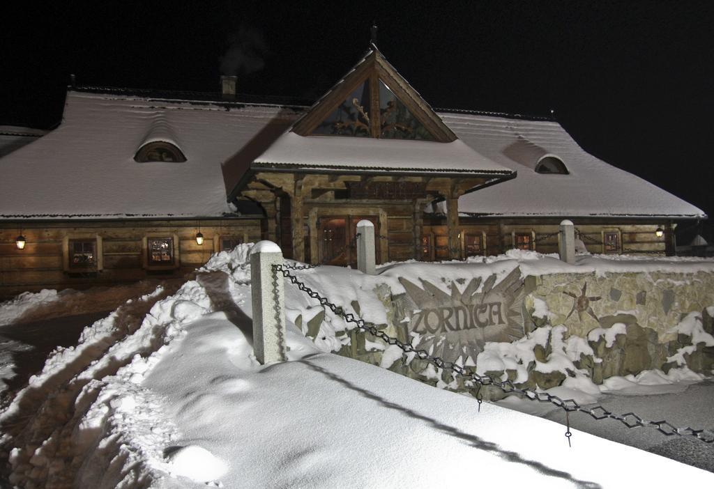 Hotel Zornica Poczesna Экстерьер фото
