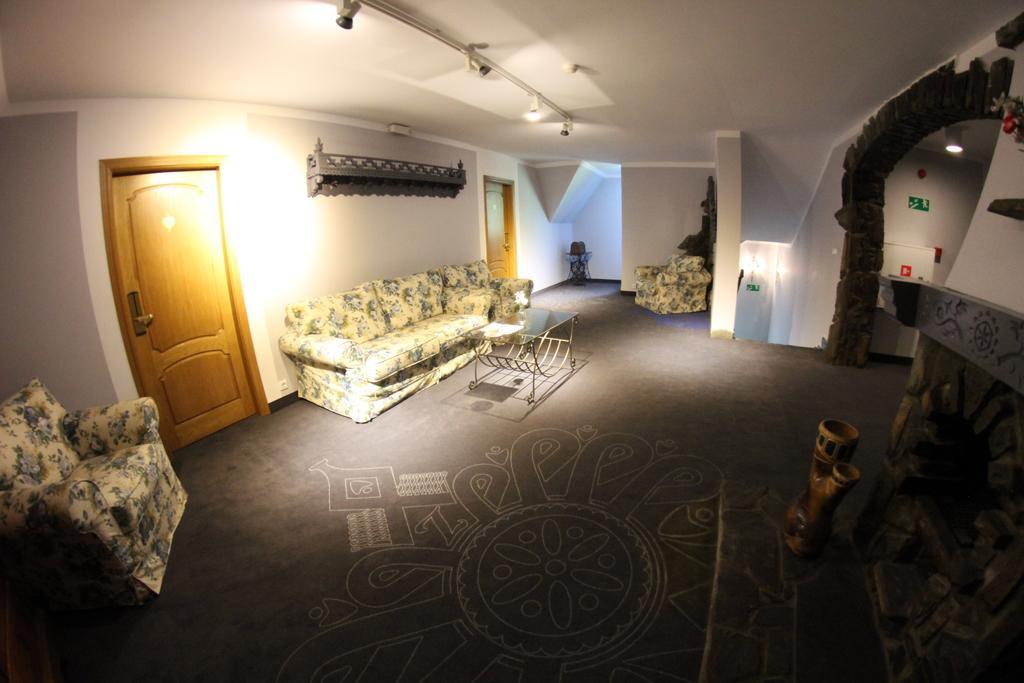 Hotel Zornica Poczesna Экстерьер фото