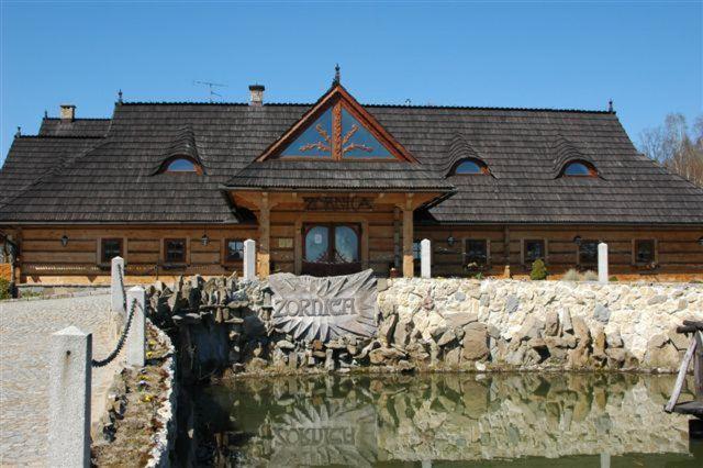Hotel Zornica Poczesna Экстерьер фото